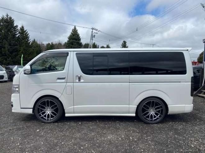 ハイエースバン3.0 スーパーGL ロング ディーゼルターボ 4WD　 3000