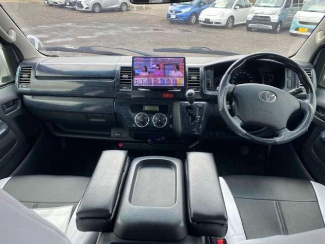 ハイエースバン3.0 スーパーGL ロング ディーゼルターボ 4WD　 3000