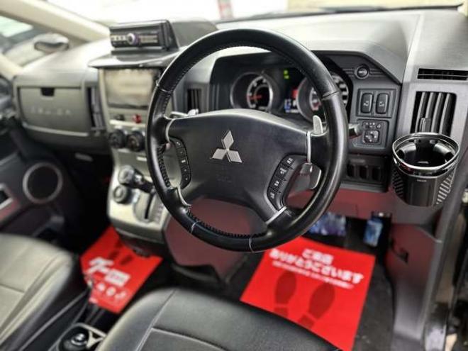 デリカD：5 2.2 D パワーパッケージ ディーゼルターボ 4WD　社外ナビ/Bカメラ/ETC/両側パワスラ 2300