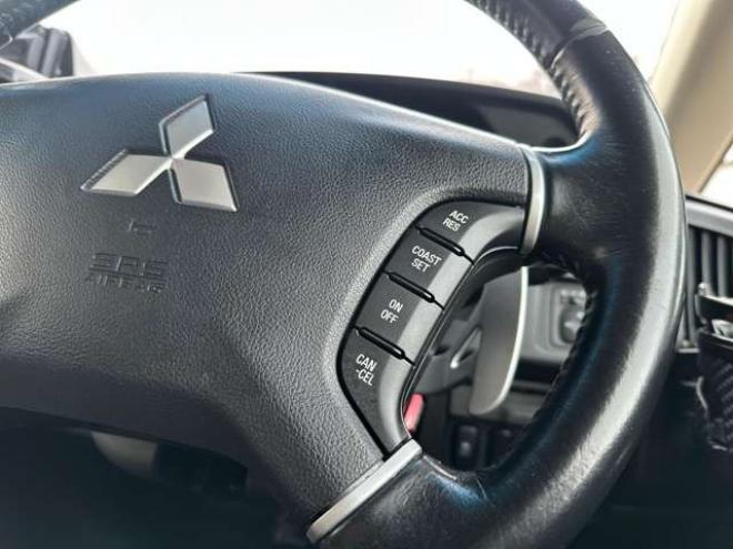 デリカD：5 2.2 D パワーパッケージ ディーゼルターボ 4WD　社外ナビ/Bカメラ/ETC/両側パワスラ 2300
