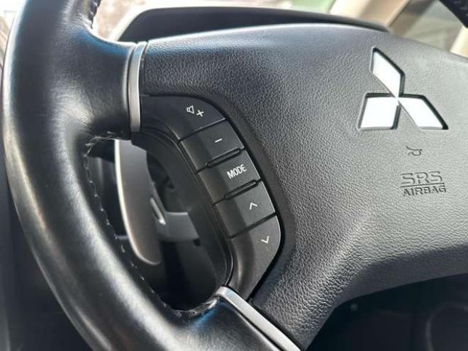 デリカD：5 2.2 D パワーパッケージ ディーゼルターボ 4WD　社外ナビ/Bカメラ/ETC/両側パワスラ 2300