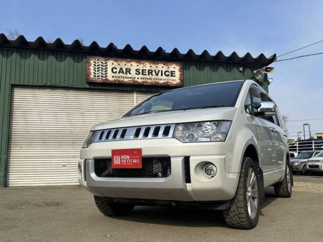 デリカD：5 2.2 シャモニー ディーゼルターボ 4WD　ワンオーナー/社外ナビ/両側パワスラ/ETC 2300