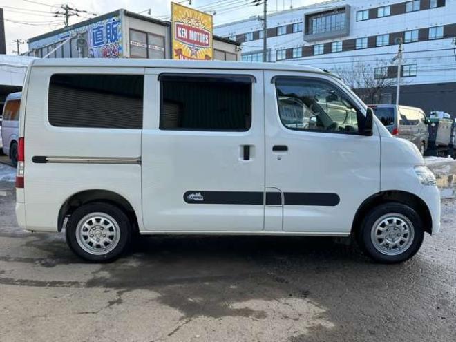 タウンエースバン1.5 GL 4WD　アルトピアーノ/キャンピング/ETC/Bカメラ 1500