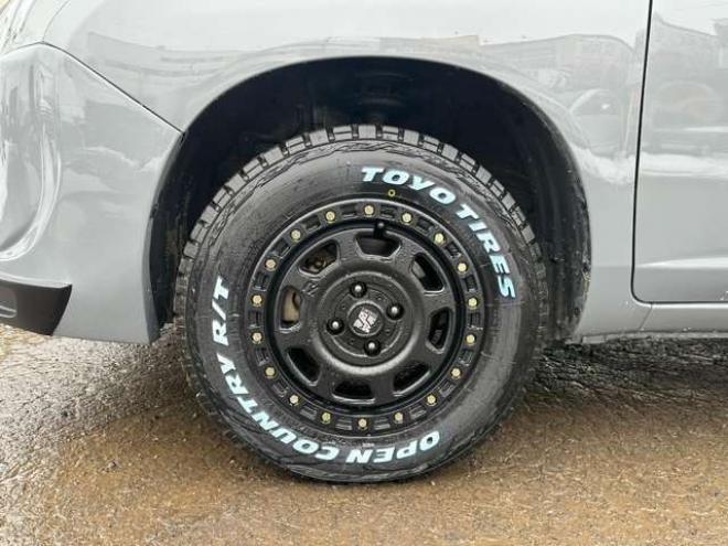 サクシードバン1.5 UL-X 4WD　タンドラ顔/タコマグレー全塗装/TVナビ 1500