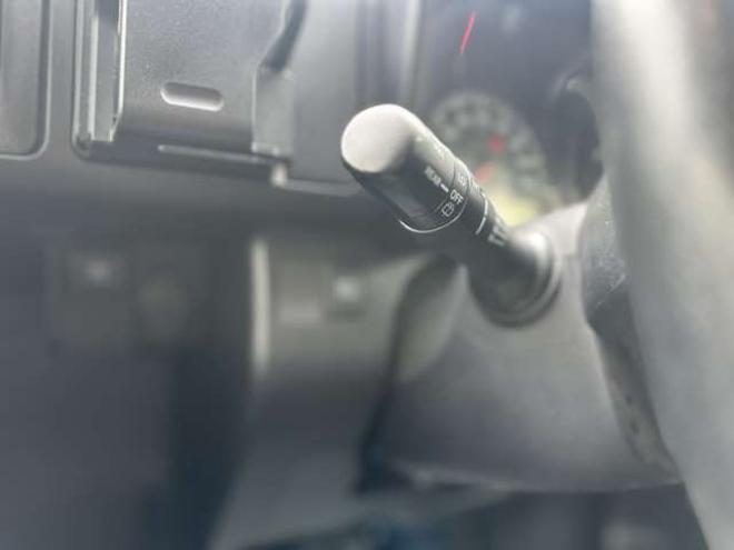 サクシードバン1.5 UL-X 4WD　タンドラ顔/タコマグレー全塗装/TVナビ 1500