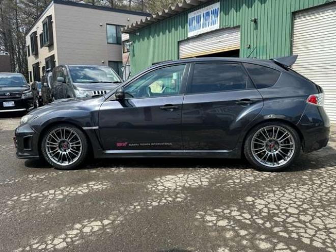 インプレッサハッチバックSTI 2.0 WRX 4WD　車高調/公認ロアアーム/社外ナビ/純正AW 2000