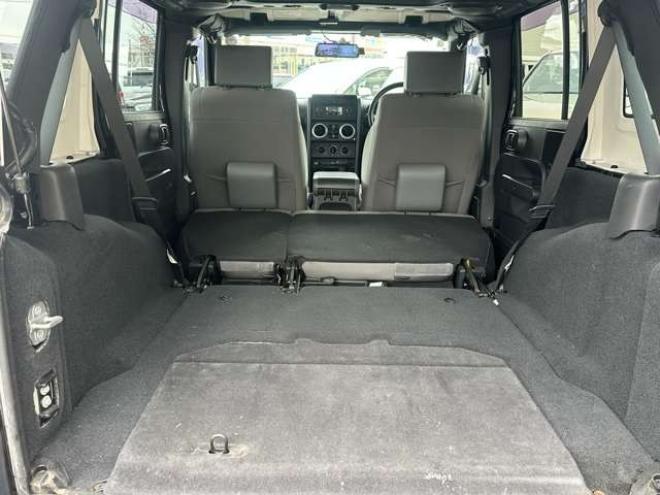 ラングラーアンリミテッド サハラ 4WD　社外AW/ABS/キーレス/ディーラー車/PS/PW 正規輸入車 3800