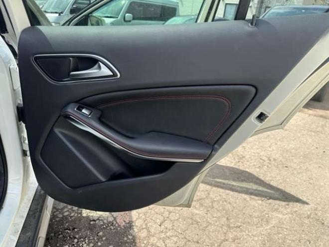 ベンツGLAクラス GLA 45 4マチック 4WD　電動Bドア/皮シート/クルコン/ドラレコ 正規輸入車 2000