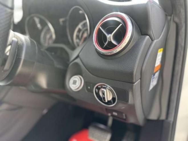 ベンツGLAクラス GLA 45 4マチック 4WD　電動Bドア/皮シート/クルコン/ドラレコ 正規輸入車 2000