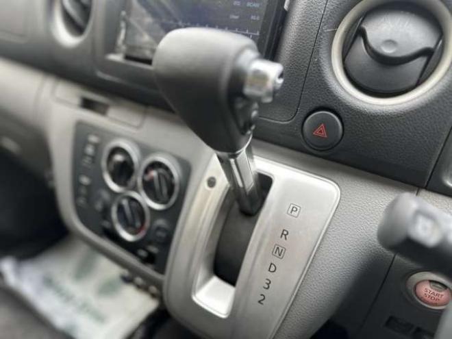キャラバンNV350 2.5 プレミアムGX ロングボディ ディーゼルターボ 4WD　記録簿/ディスプレイオーディオ/Bカメラ 2500