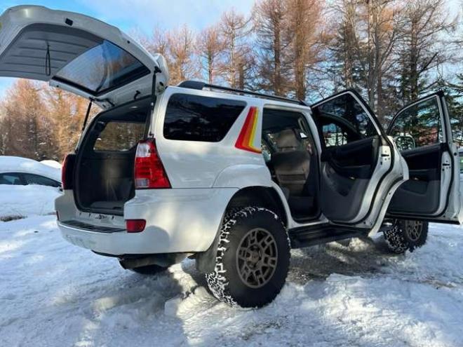 ハイラックスサーフ2.7 SSR-X リミテッド 4WD　リフトアップ/社外ナビ/PS/PW/AW/キーレス 2700