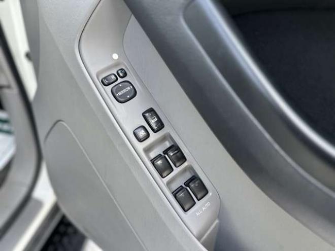 ハイラックスサーフ2.7 SSR-X リミテッド 4WD　リフトアップ/社外ナビ/PS/PW/AW/キーレス 2700