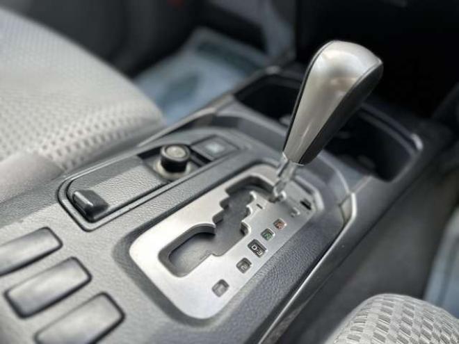 ハイラックスサーフ2.7 SSR-X リミテッド 4WD　リフトアップ/社外ナビ/PS/PW/AW/キーレス 2700