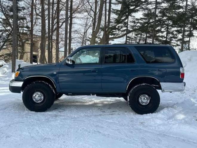 ハイラックスサーフ2.7 SSR-G 4WD　リフトアップ/サンルーフ/社外アルミ 2700