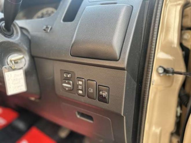 タウンエースバン1.5 GL 4WD　全塗装済/社外ナビ/Bカメラ/ETC/リフトUP 1500