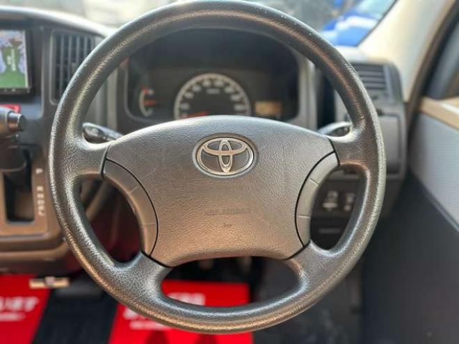 タウンエースバン1.5 GL 4WD　全塗装済/社外ナビ/Bカメラ/ETC/リフトUP 1500