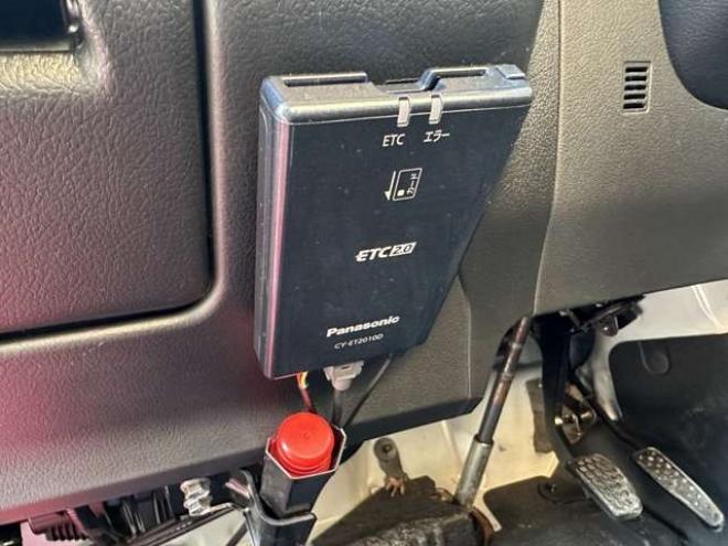 タウンエースバン1.5 GL 4WD　全塗装済/社外ナビ/Bカメラ/ETC/リフトUP 1500