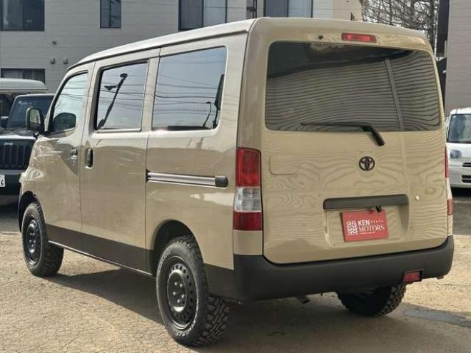 タウンエースバン1.5 GL 4WD　全塗装済/社外ナビ/Bカメラ/ETC/リフトUP 1500