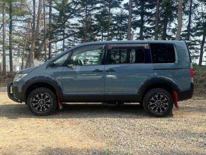 デリカD：5 2.4 G プレミアム 4WD　純正ナビ　両側パワスラ　オートステップ 2400