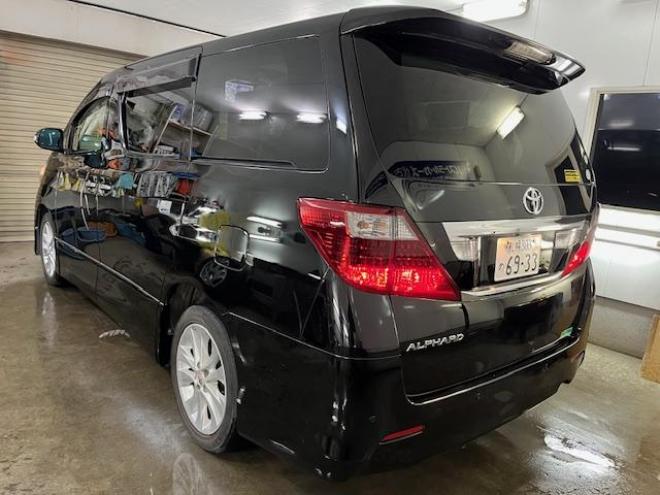 アルファード２４０Ｓ　プライムセレクションⅡ　タイプゴールド　本州仕入　ワンオーナー　禁煙車　ＷＡＫＯＳバリアスコーティング済　純正１８インチＡＷ　社外１６ＡＷ＋スタッドレスタイヤ付　両側パワースライドドア　パワーバックドア　アルパインＨＤＤナビ（フルセグ地デジ　ＤＶＤ再生　ミュージックサーバー）＋バックカメラ　アルパイン製リアフリップダウンモニター　前後コーナーセンサー　横滑り防止装置　ＨＩＤ　ＥＴＣ 　タイミングチェーン 4WD 2400 5Dr