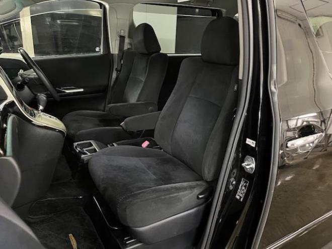 アルファード２４０Ｓ　プライムセレクションⅡ　タイプゴールド　本州仕入　ワンオーナー　禁煙車　ＷＡＫＯＳバリアスコーティング済　純正１８インチＡＷ　社外１６ＡＷ＋スタッドレスタイヤ付　両側パワースライドドア　パワーバックドア　アルパインＨＤＤナビ（フルセグ地デジ　ＤＶＤ再生　ミュージックサーバー）＋バックカメラ　アルパイン製リアフリップダウンモニター　前後コーナーセンサー　横滑り防止装置　ＨＩＤ　ＥＴＣ 　タイミングチェーン 4WD 2400 5Dr