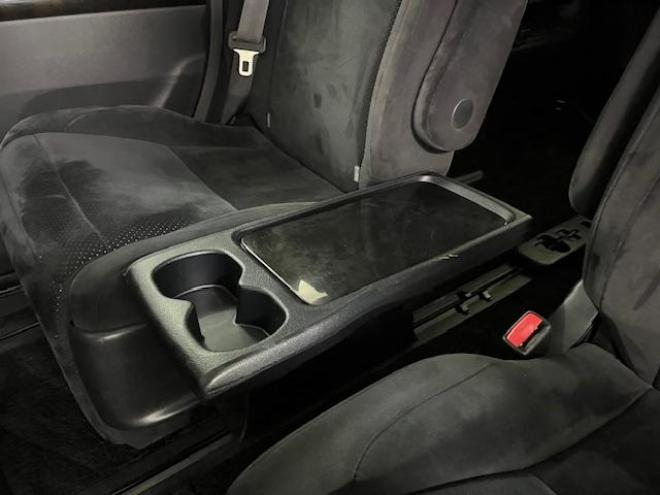 アルファード２４０Ｓ　プライムセレクションⅡ　タイプゴールド　本州仕入　ワンオーナー　禁煙車　ＷＡＫＯＳバリアスコーティング済　純正１８インチＡＷ　社外１６ＡＷ＋スタッドレスタイヤ付　両側パワースライドドア　パワーバックドア　アルパインＨＤＤナビ（フルセグ地デジ　ＤＶＤ再生　ミュージックサーバー）＋バックカメラ　アルパイン製リアフリップダウンモニター　前後コーナーセンサー　横滑り防止装置　ＨＩＤ　ＥＴＣ 　タイミングチェーン 4WD 2400 5Dr