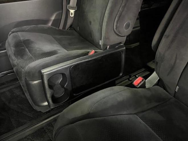 アルファード２４０Ｓ　プライムセレクションⅡ　タイプゴールド　本州仕入　ワンオーナー　禁煙車　ＷＡＫＯＳバリアスコーティング済　純正１８インチＡＷ　社外１６ＡＷ＋スタッドレスタイヤ付　両側パワースライドドア　パワーバックドア　アルパインＨＤＤナビ（フルセグ地デジ　ＤＶＤ再生　ミュージックサーバー）＋バックカメラ　アルパイン製リアフリップダウンモニター　前後コーナーセンサー　横滑り防止装置　ＨＩＤ　ＥＴＣ 　タイミングチェーン 4WD 2400 5Dr