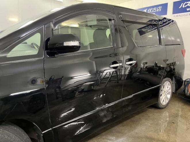 アルファード２４０Ｓ　プライムセレクションⅡ　タイプゴールド　本州仕入　ワンオーナー　禁煙車　ＷＡＫＯＳバリアスコーティング済　純正１８インチＡＷ　社外１６ＡＷ＋スタッドレスタイヤ付　両側パワースライドドア　パワーバックドア　アルパインＨＤＤナビ（フルセグ地デジ　ＤＶＤ再生　ミュージックサーバー）＋バックカメラ　アルパイン製リアフリップダウンモニター　前後コーナーセンサー　横滑り防止装置　ＨＩＤ　ＥＴＣ 　タイミングチェーン 4WD 2400 5Dr