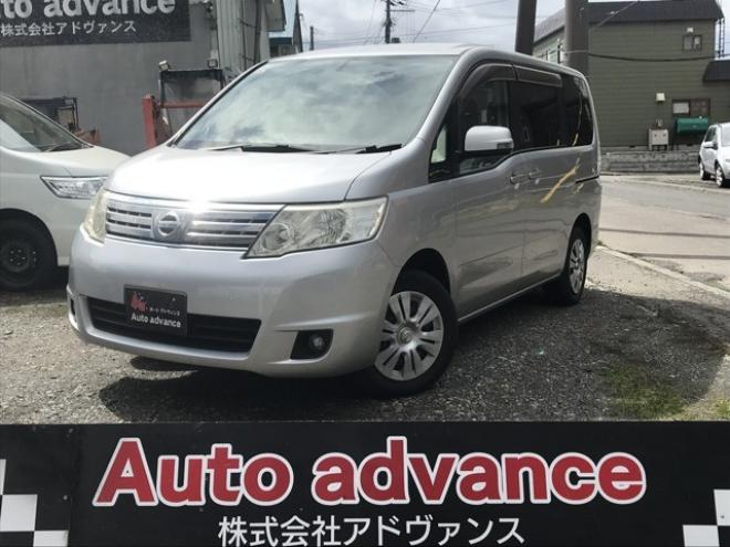 セレナ2.0 20S アンシャンテ セカンドスライドアップシート 4WD　福祉車　セカンドシート電動 2000