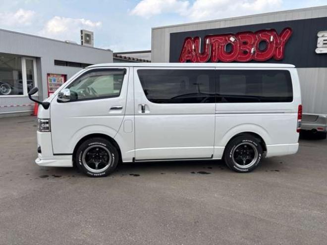 ハイエースバン2.8 スーパーGL ダークプライムII ロングボディ ディーゼルターボ 4WD　8インチナビTV 両側パワスラ ベッドキット 2800