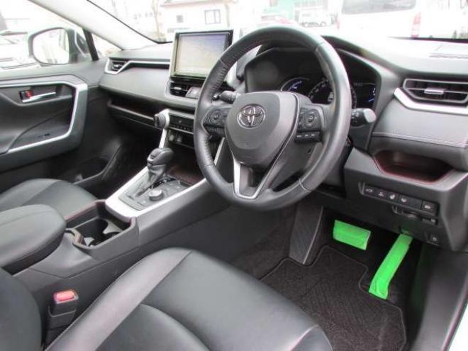 RAV-42.5 ハイブリッド G E-Four 4WD　プリクラッシュセーフティ クルコン 2500