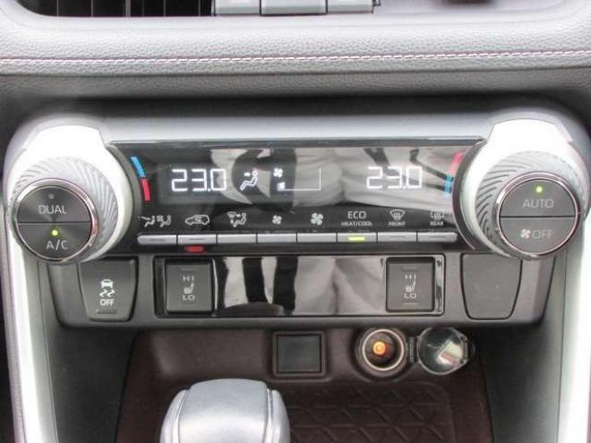 RAV-42.5 ハイブリッド G E-Four 4WD　プリクラッシュセーフティ クルコン 2500