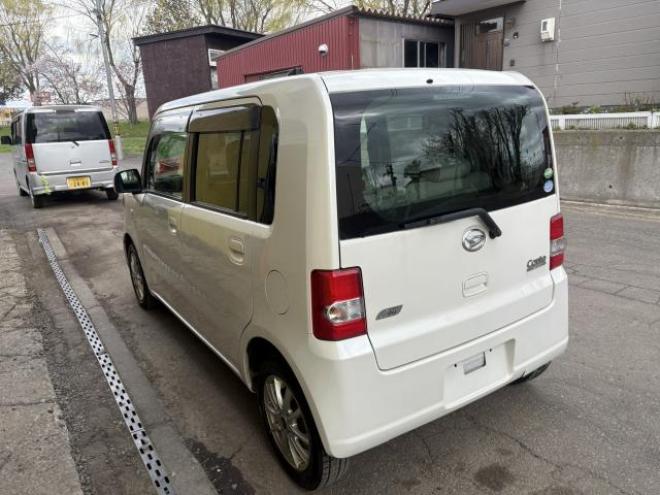 ムーヴコンテ（店長おすすめコミコミ車）L 4WD 660 5Dr