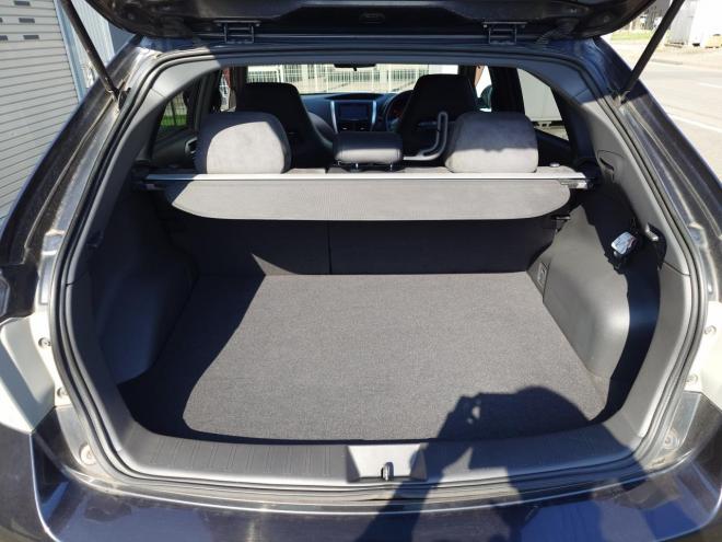 インプレッサWRX STI ワンオーナー　ローダウン　STIレカロシート　SI-DRIVE　ディーラーオプションストラーダナビ・TV　バックカメラ　ドアバイザー　夏タイヤ＆社外18インチAW　冬タイヤ＆STI純正18インチAW　スマートキー　スペアキー　 カタログ燃費　JC08モード9.4km/L　4WD 2000 5Dr