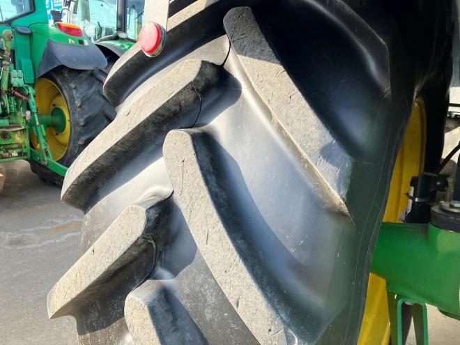 トラクタージョンディア　中古　JD6150M