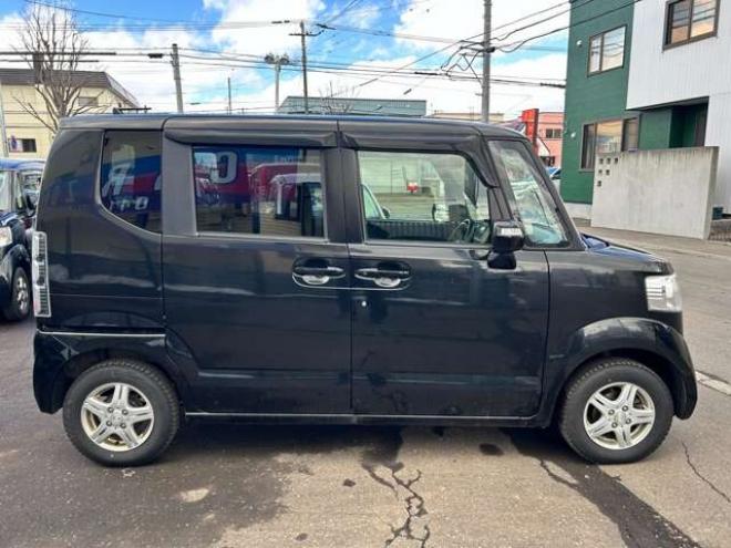 N-BOXG Lパッケージ 4WD　パワースライドドア　キーレスキー 660