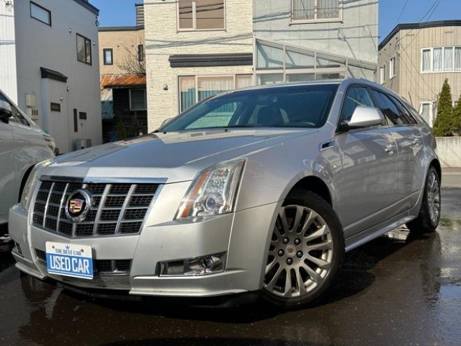 キャデラックCTSスポーツワゴン　3.0 プレミアム　パワーバックドア 正規輸入車 2WD 3000