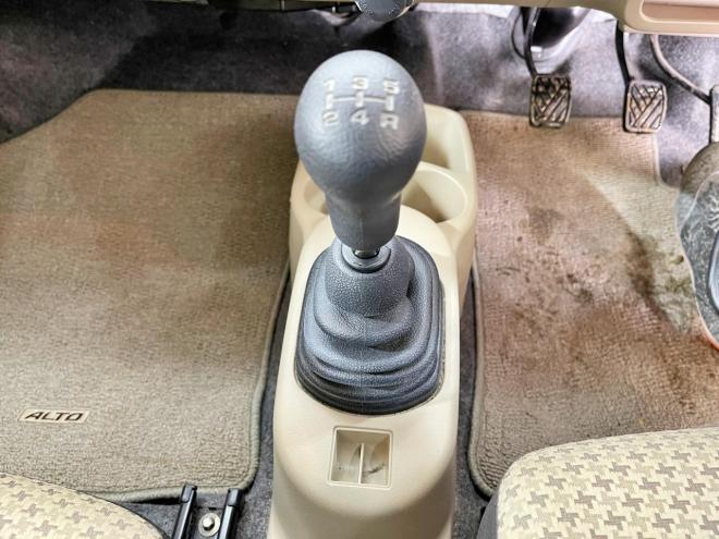 アルトF 4WD 5年保証 MT ETC 寒冷地仕様 禁煙 車検整備2年付 修復歴無