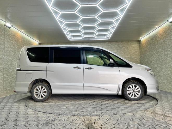 セレナ2.0HスターVセレ 5年保証 パワスラ ナビTV Bカメ 寒冷地仕様 禁煙 車検整備2年付