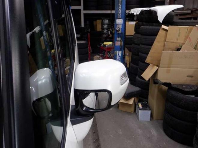 N-BOXカスタムG Lパッケージ 4WD　ナビ・B/T・TV・Bカメラ・ETC・パワスラ 660