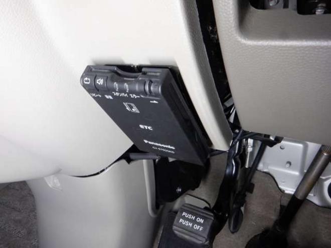 エブリィワゴン PZターボ ディスチャージヘッドランプ装着車 4WD　ナビ・TV・Bカメラ・パワスラ・ETC・HID 660