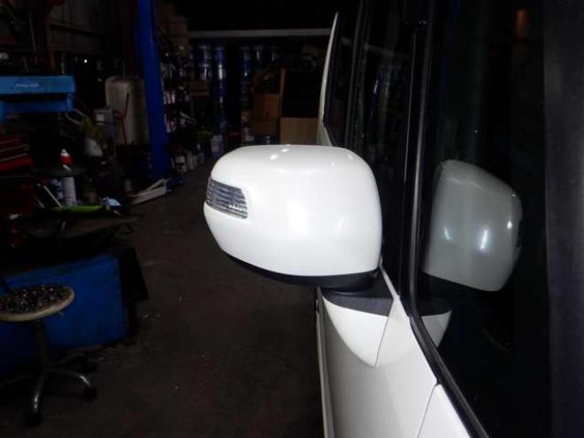 N-BOXカスタムG Lパッケージ 4WD　本州仕入・ナビ・TV・パワスラ・ETC 660