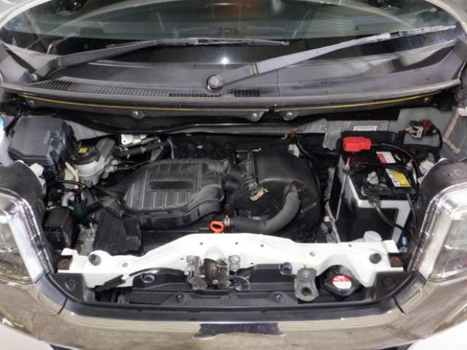N-BOXカスタムG Lパッケージ 4WD　本州仕入・ナビ・TV・パワスラ・ETC 660