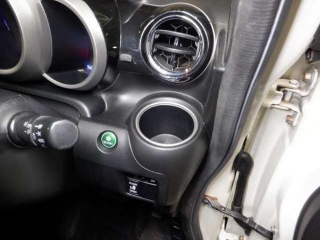 N-BOXカスタムG Lパッケージ 4WD　本州仕入・ナビ・TV・パワスラ・ETC 660