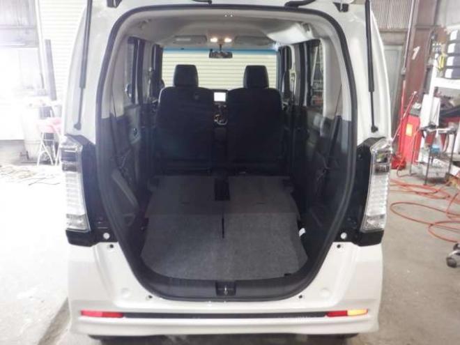 N-BOXカスタムG Lパッケージ 4WD　本州仕入・ナビ・TV・パワスラ・ETC 660