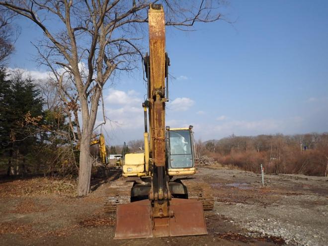 バックホーPC220LC-6E 恵庭ヤード