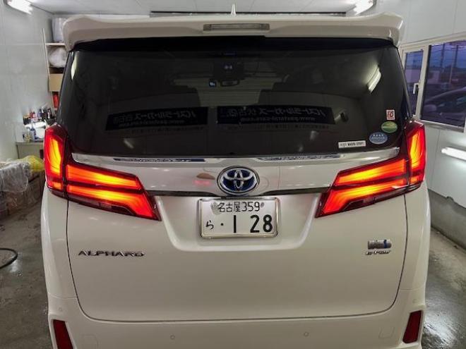アルファードハイブリッドＳＲ　本州仕入　ワンオーナー　禁煙車　ＪＢＬサウンド　プリクラッシュ　レーダークルーズ　純正１７インチＡＷ　社外１６ＡＷ＋スタッドレスタイヤ付　純正ナビ（フルセグ地デジ　ＤＶＤ再生　Ｂｌｕｅｔｏｏｔｈ）＋バックカメラ　全方位カメラ　純正リアフリップダウンモニター　デジタルインナーミラー　両側パワースライドドア　パワーバックドア　純正ブラックレザーシート　電動オットマン　ＬＥＤヘッドライト　ドライブレコーダー 4WD 2500 5Dr