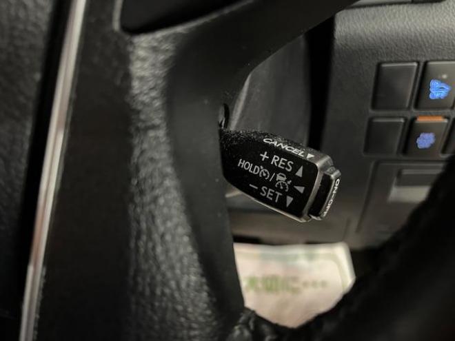 アルファードハイブリッドＳＲ　本州仕入　ワンオーナー　禁煙車　ＪＢＬサウンド　プリクラッシュ　レーダークルーズ　純正１７インチＡＷ　社外１６ＡＷ＋スタッドレスタイヤ付　純正ナビ（フルセグ地デジ　ＤＶＤ再生　Ｂｌｕｅｔｏｏｔｈ）＋バックカメラ　全方位カメラ　純正リアフリップダウンモニター　デジタルインナーミラー　両側パワースライドドア　パワーバックドア　純正ブラックレザーシート　電動オットマン　ＬＥＤヘッドライト　ドライブレコーダー 4WD 2500 5Dr