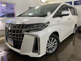 アルファードハイブリッド　ＳＲ　Ｃパッケージ　本州仕入　寒冷地仕様　禁煙車　ＪＢＬサウンド　プリクラッシュ　レーダークルーズ　社外１７インチＡＷ　社外１７ＡＷ＋スタッドレスタイヤ付　純正ナビ（フルセグ地デジ　ＤＶＤ再生　Ｂｌｕｅｔｏｏｔｈ）＋バックカメラ　両側パワースライドドア　パワーバックドア　純正ブラックレザーシート　２列目エグゼクティブシート　電動オットマン　ＬＥＤヘッドライト　ドライブレコーダー 2500 5Dr
