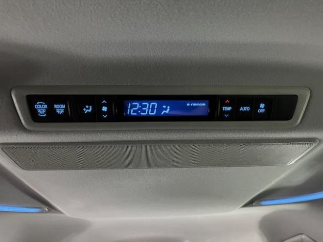 アルファードハイブリッドＳＲ　Ｃパッケージ　本州仕入　寒冷地仕様　禁煙車　ＪＢＬサウンド　プリクラッシュ　レーダークルーズ　社外１７インチＡＷ　社外１７ＡＷ＋スタッドレスタイヤ付　純正ナビ（フルセグ地デジ　ＤＶＤ再生　Ｂｌｕｅｔｏｏｔｈ）＋バックカメラ　両側パワースライドドア　パワーバックドア　純正ブラックレザーシート　２列目エグゼクティブシート　電動オットマン　ＬＥＤヘッドライト　ドライブレコーダー 2500 5Dr